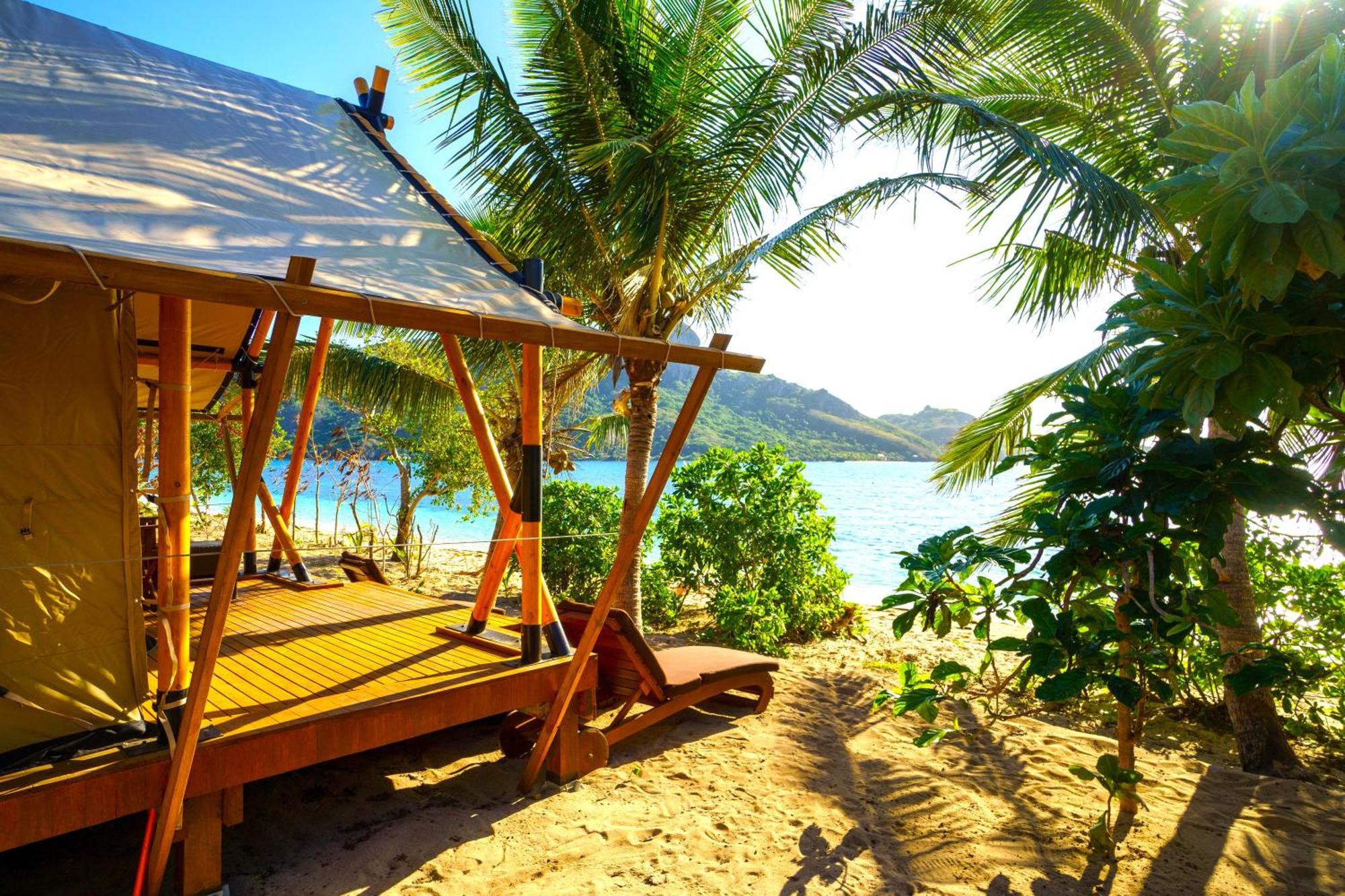 Barefoot Kuata Island Resort Luaran gambar